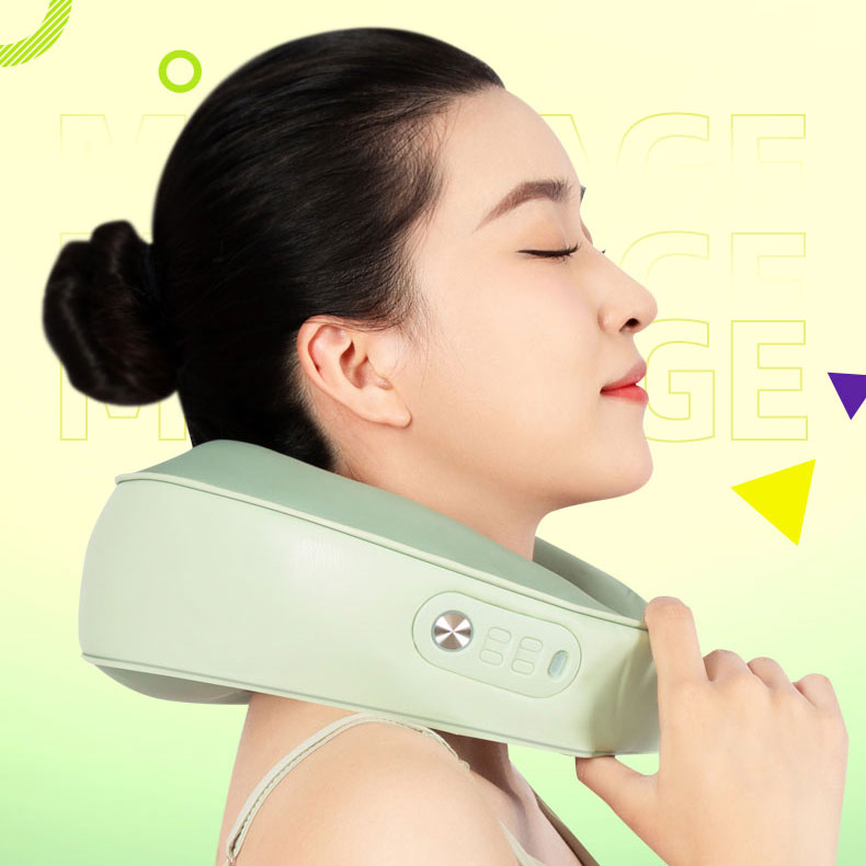 Gax et massage d'oreiller en forme de cou